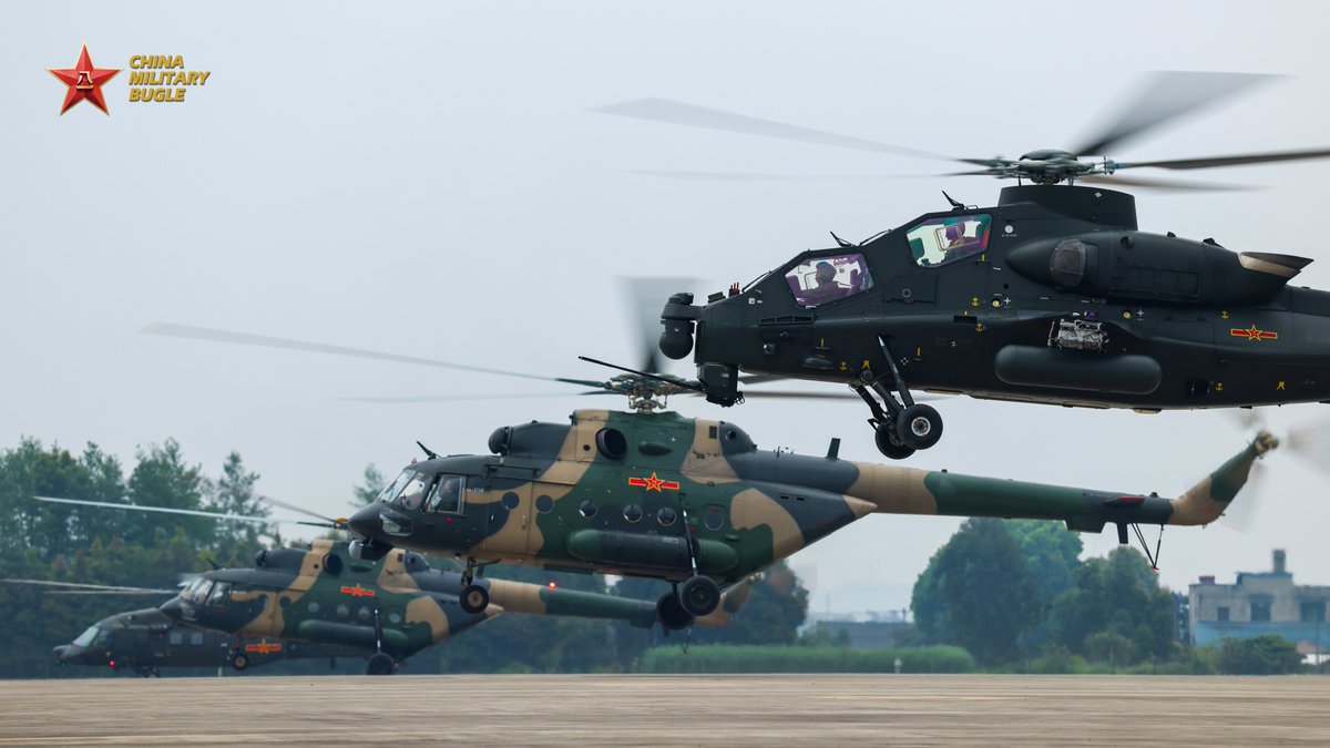 ChinaMilBugle's tweet image. Routine Training: 

Photos show multiple types of helicopters, including #Z20 and #Mi171, attached to a brigade under Chinese PLA 76th Group Army engaging in round-the-clock training exercise.

#PLA #Army
#ChinaMilitary #ChinaMilBugle