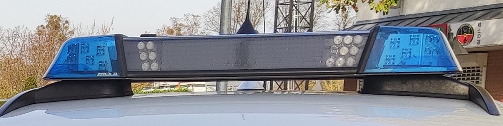 Wenn ein Fußballspiel plötzlich eskaliert und die Schutzpolizei mit Reizgas deeskalieren muss, so verlief der Ostermontag  in der Gemeinde Dallgow-Döberitz reportnet24.de/brandenburg/ne…