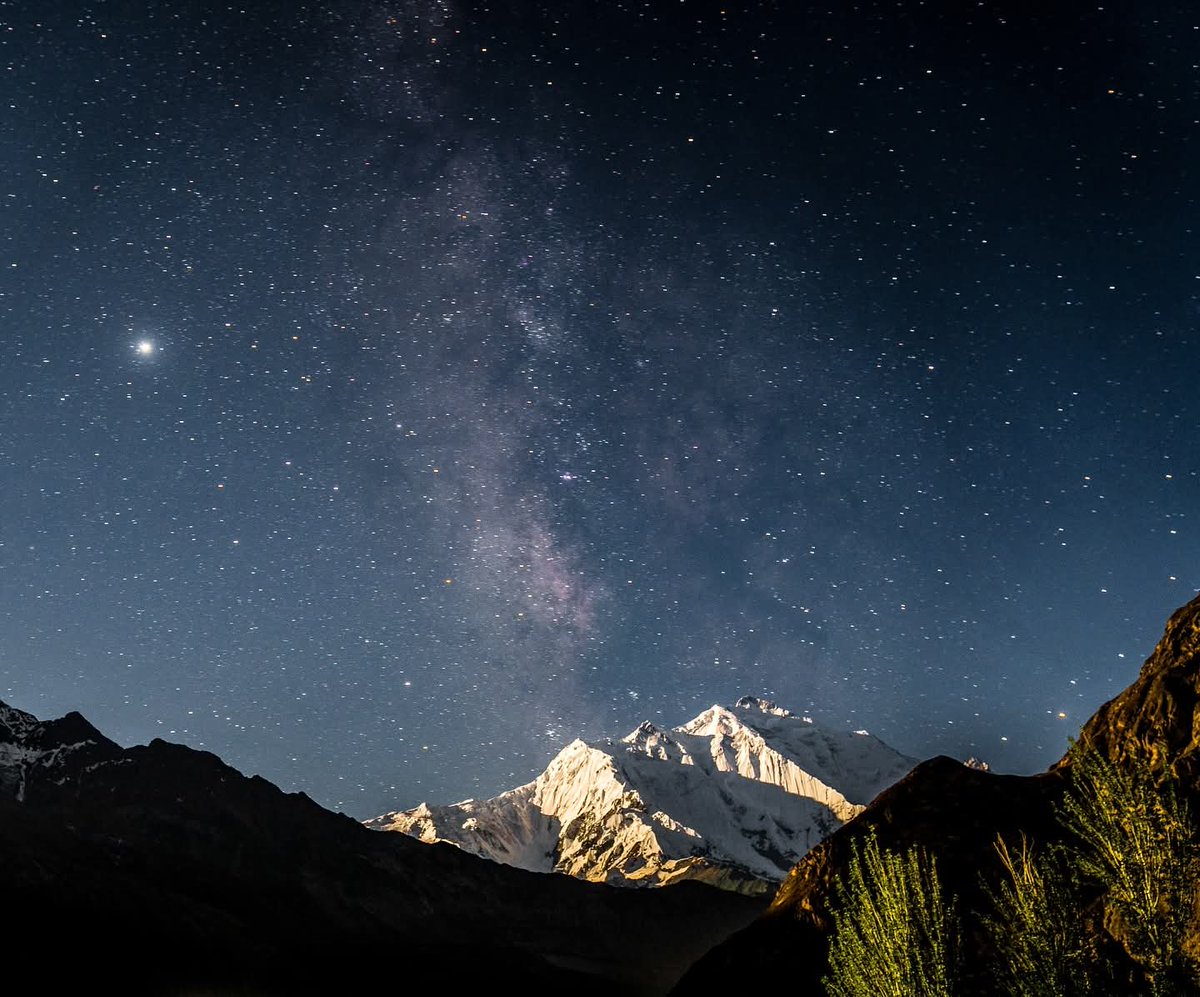 The_North_Blood's tweet image. I have a need of silence and of stars; Too much is said too loudly ..

— William Alexander Percy, from Home.

#Rakaposhi #Karakoram #Hunza #Nagar