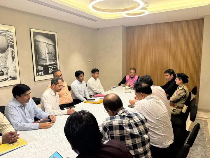 SanjeevArora_PB's tweet image. Held an important meeting with Power Department officials in Jalandhar, where we conducted a detailed review of ongoing development works and key power initiatives across the state.

@PbGovtIndia remains firmly committed to ensuring timely, reliable, and improved electricity