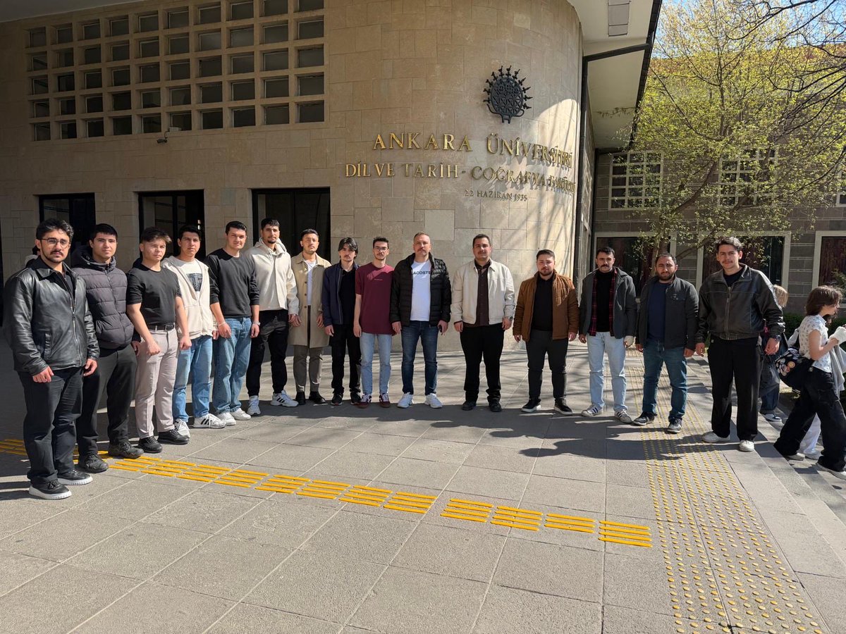 atakanksgnn's tweet photo. Geçmiş dönem fakülte başkanlarımızdan Cem Tutsoy ağabeyimizi fakültemizde ağırlamaktan mutluluk duydum.

7Nisan2026 | DTCF https://t.co/lVq3PajB5v