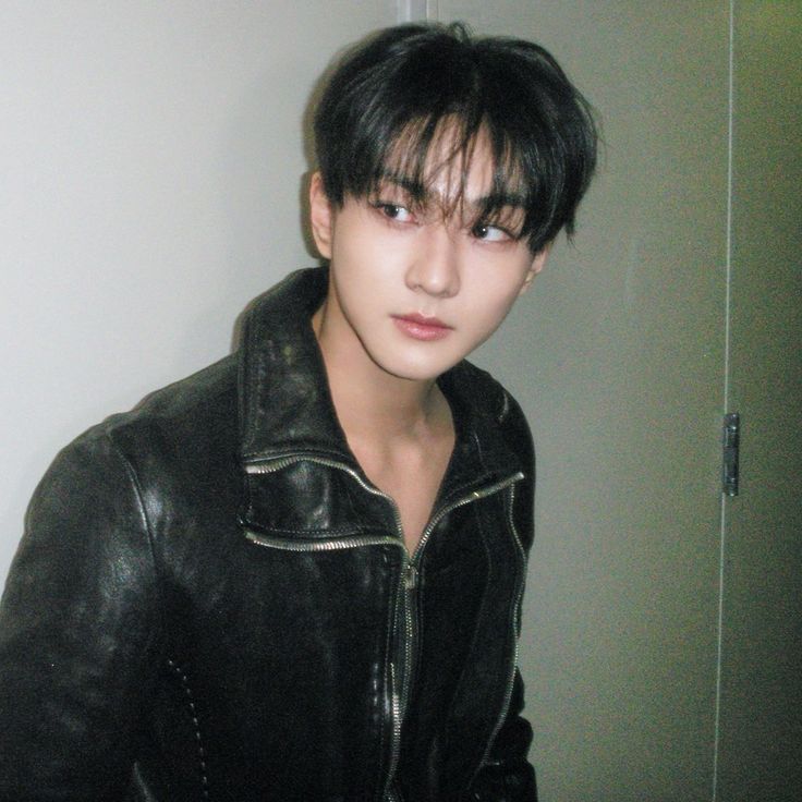 el | enhypen is 7 ! tweet media