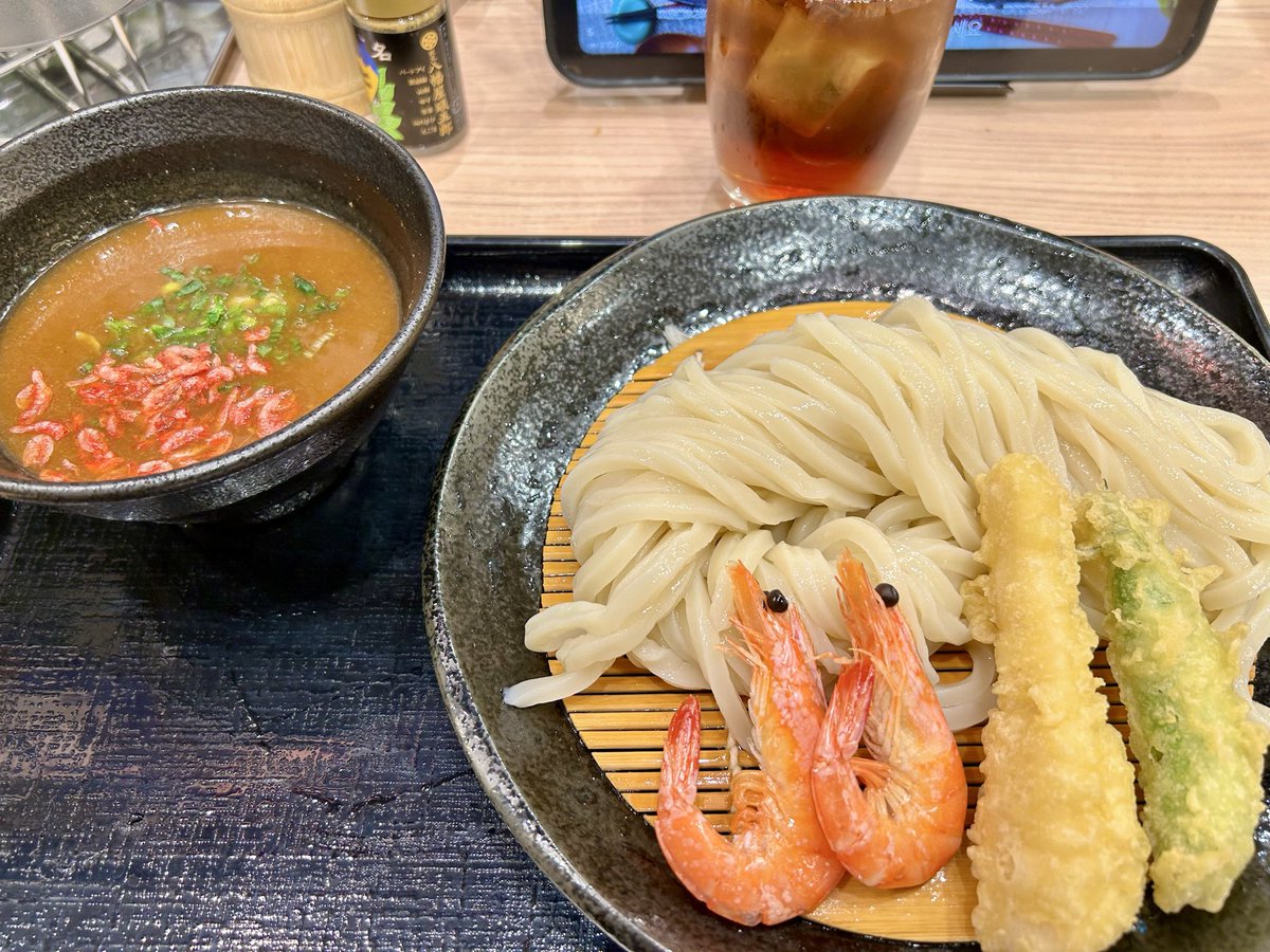 ใใใใฃใใใฎ่ฑใฎๆจ๐ด tweet media