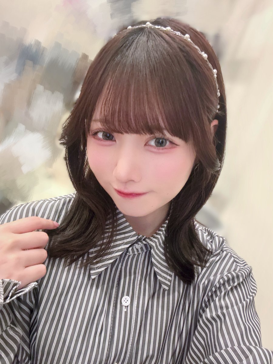 みおり tweet media