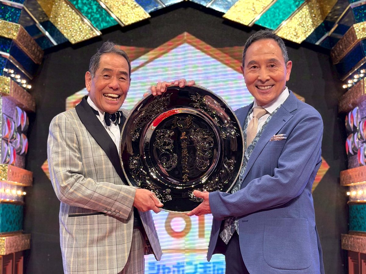 里見まさと tweet media