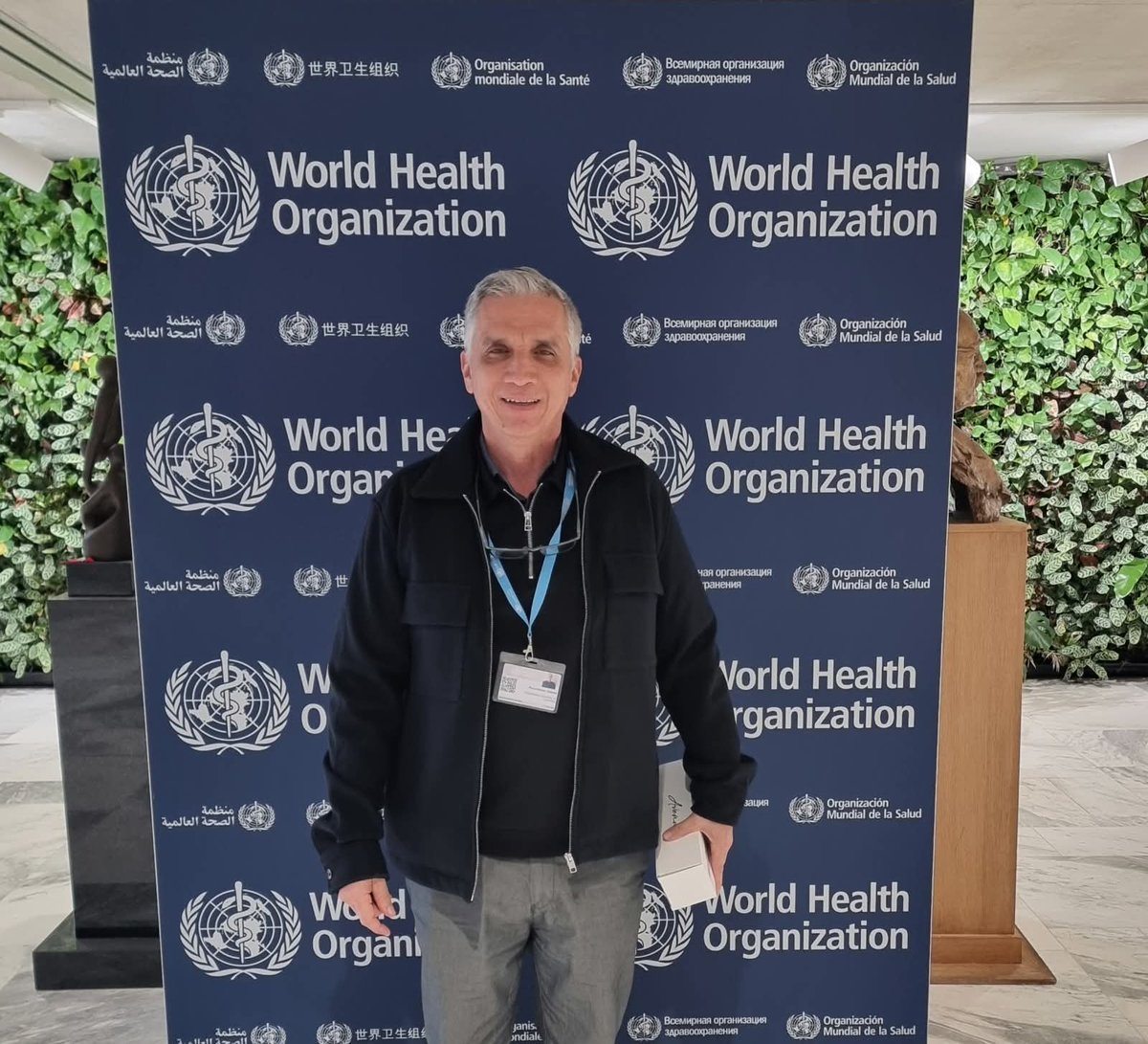 uccsm's tweet photo. 💚💙Orgullo UCC
Dr. Gabriel Parra Henao, investigador de nuestro Campus, reelegido por OMS como asesor estratégico 2026-2029.
Reconocimiento internacional que reafirma el impacto de nuestra investigación. 💡
🔗Más: https://t.co/01PC4RDMkl https://t.co/PqYdslMoy8