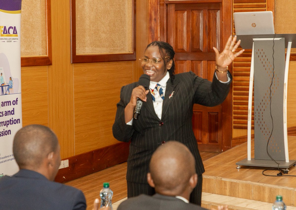 EACCKenya's tweet photo. 𝗙𝗥𝗘𝗦𝗛 𝗙𝗢𝗥𝗖𝗘 𝗜𝗡 𝗧𝗛𝗘 𝗙𝗜𝗚𝗛𝗧 𝗔𝗚𝗔𝗜𝗡𝗦𝗧 𝗖𝗢𝗥𝗥𝗨𝗣𝗧𝗜𝗢𝗡 𝗔𝗦 𝗘𝗔𝗖𝗖 𝗜𝗡𝗗𝗨𝗖𝗧𝗦 𝗡𝗘𝗪 𝗢𝗙𝗙𝗜𝗖𝗘𝗥𝗦

The Ethics and Anti-Corruption Commission (EACC) has commenced an induction programme for over 80 newly recruited staff members, with a formal opening ceremony held on Tuesday, 7th April 2026, at the Kenya School of Government, Kabete.

Speaking during the opening session, the Secretary/Chief Executive Officer, Mr. Abdi A. Mohamud, congratulated the new officers on their successful recruitment and welcomed them to the Commission, describing their appointment as both an honour and a national duty.

He noted that EACC operates within a clear constitutional and legislative mandate to combat and prevent corruption. However, he emphasized that the evolving nature of corruption now characterized by complex financial schemes, digital concealment, and systemic vulnerabilities demands vigilance, innovation, and unwavering commitment.

“The expectations of the public have grown significantly. Your joining the Commission comes at a critical time when the fight against corruption requires fresh energy, integrity, and professionalism,” he stated.

The CEO highlighted key priority areas for the Commission, including enhanced monitoring of capital-intensive projects, tackling bribery at service delivery points, strengthening asset recovery efforts, and deepening collaboration with regulatory and professional bodies to promote compliance and accountability.

In her welcoming remarks, the Deputy Director, Human Resource Management, Mrs. Petronila Kyengo, challenged the new officers to uphold the highest standards of personal integrity, stressing that ethical conduct is non-negotiable. She further called for high performance, accountability, discipline, and teamwork, noting that corruption is interconnected and requires coordinated institutional responses.

The two-week induction programme is designed to equip the officers with the knowledge, skills, and values necessary to contribute effectively to the Commission’s mandate. Participants were encouraged to actively engage, ask questions, and fully immerse themselves in the learning process.

Mr. Mohamud expressed confidence in the new team’s ability to make meaningful contributions and officially declared the induction programme open.