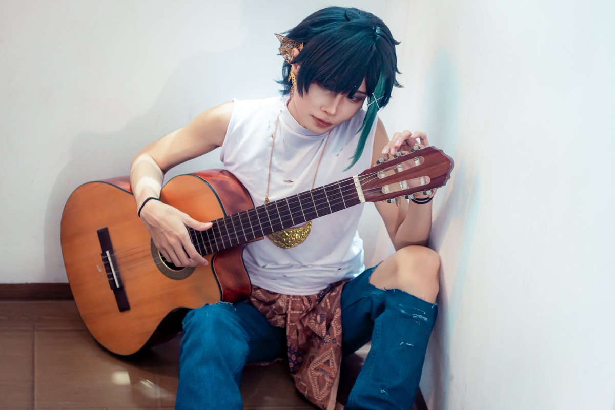 axsyruu xyru tweet media