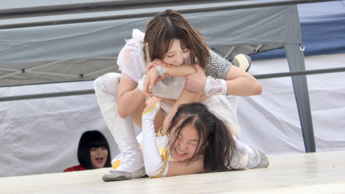 K❤️🔥4.26hotシュシュ北沢🩵🤍❤️ tweet media