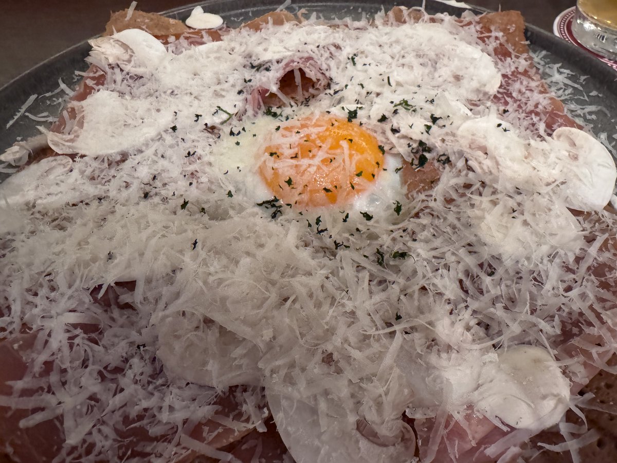 ぽるしち tweet media