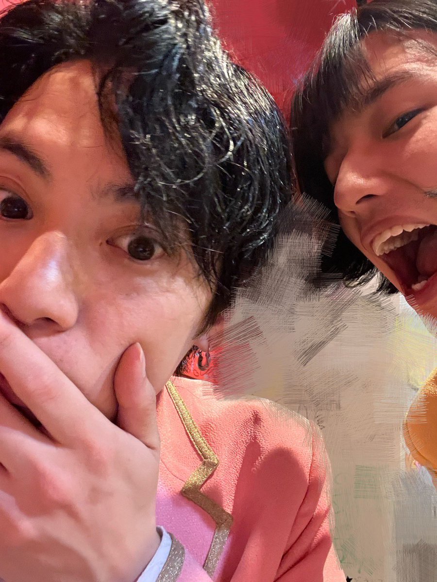 モナキ tweet media