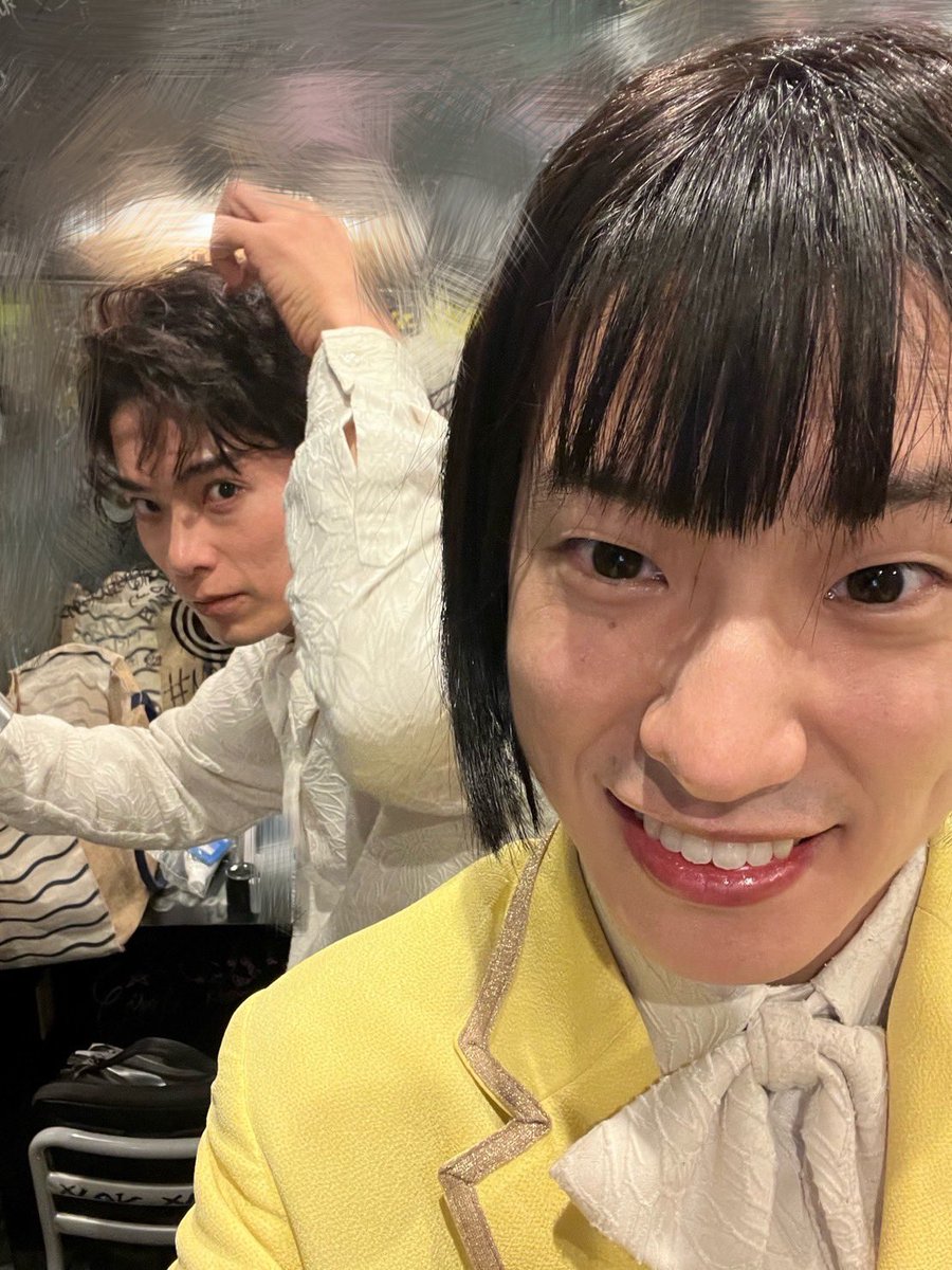 モナキ tweet media