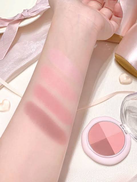 ᙏ̤̫ // tweet media