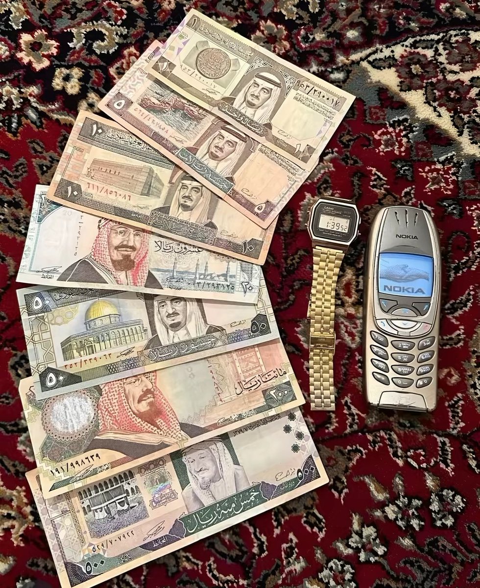 #عاشق_الماضي tweet media