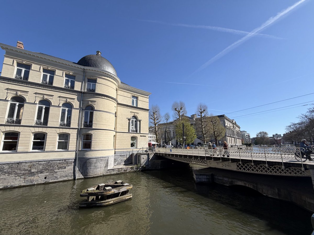 ilCostro's tweet photo. Gent 16:00 #vrtweer https://t.co/V7aeZ4zJC7