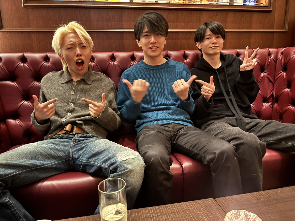 VAULTROOM tweet media