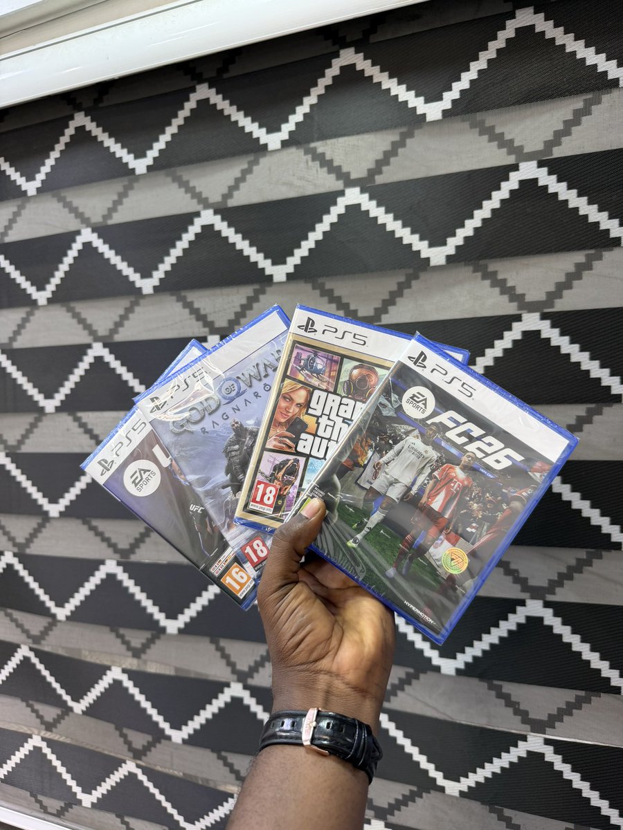 OmoNna Of Lagos #Gadgetseller  tweet media