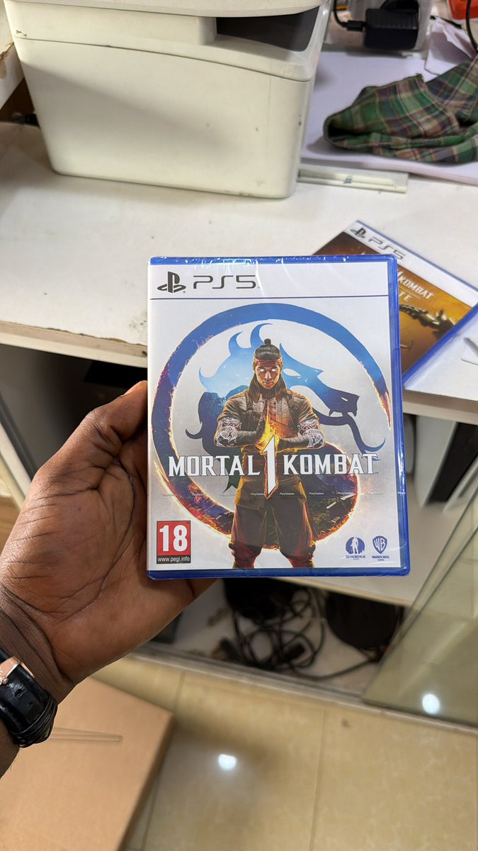 OmoNna Of Lagos #Gadgetseller  tweet media