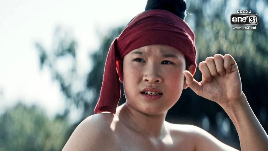 ดอกไม้แย้มกลีบ 🩷✨ tweet media