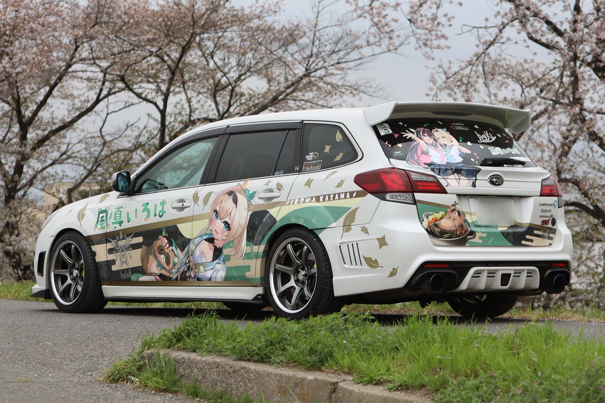 とーま tweet media