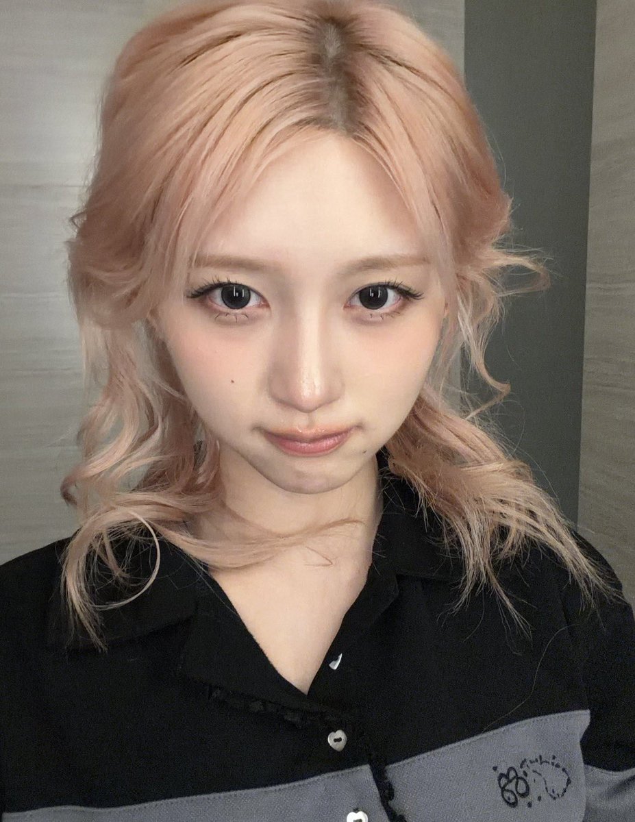 김가을 얼굴 tweet media