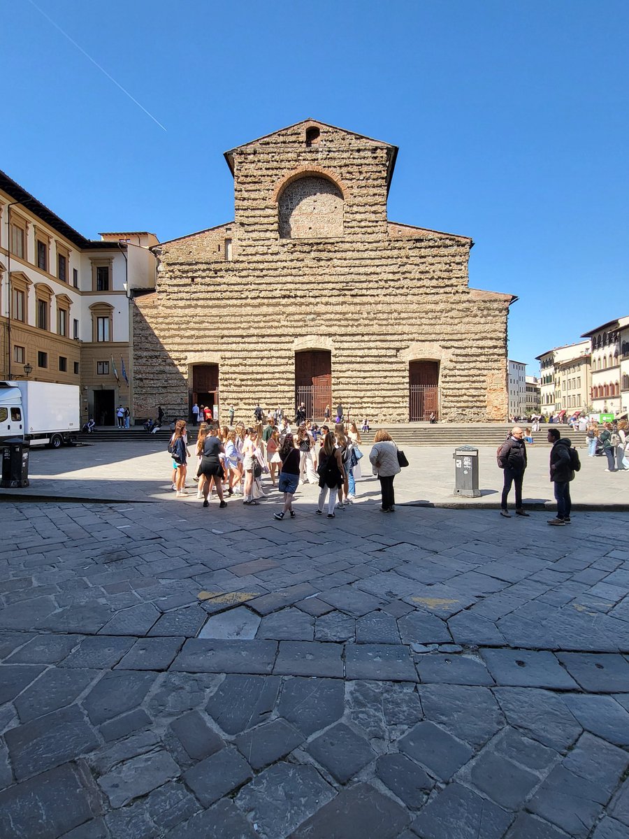 goldbergvariaz's tweet image. #Firenze Che spettacolo!

San Lorenzo
Cattedrale
Battistero
Cupola Cattedrale con Giudizio Universale del Vasari