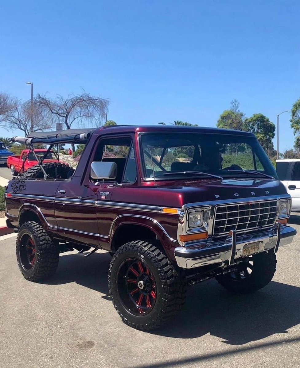 Heathen King tweet media