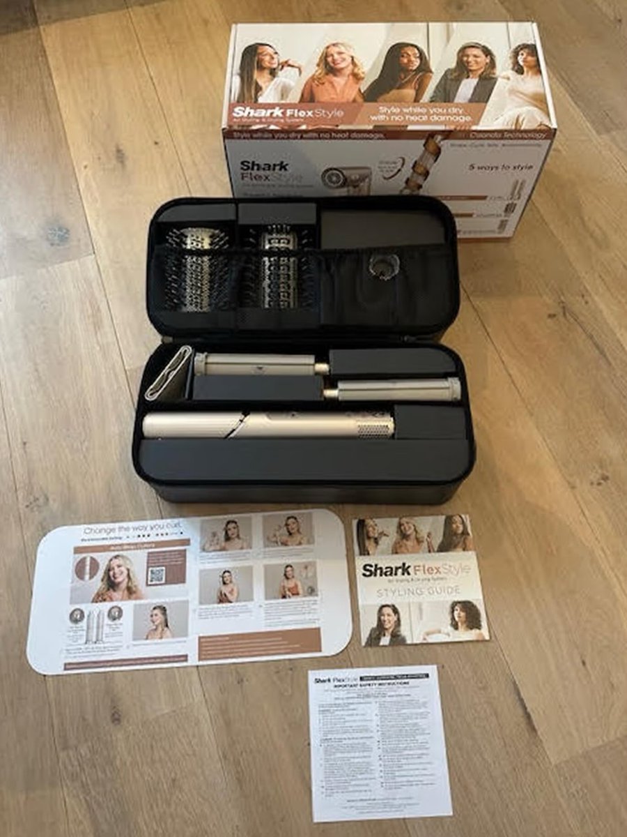 oɿoↃi tweet media