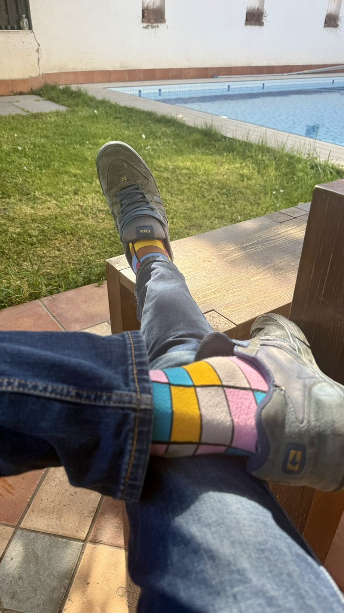 Нешо tweet media