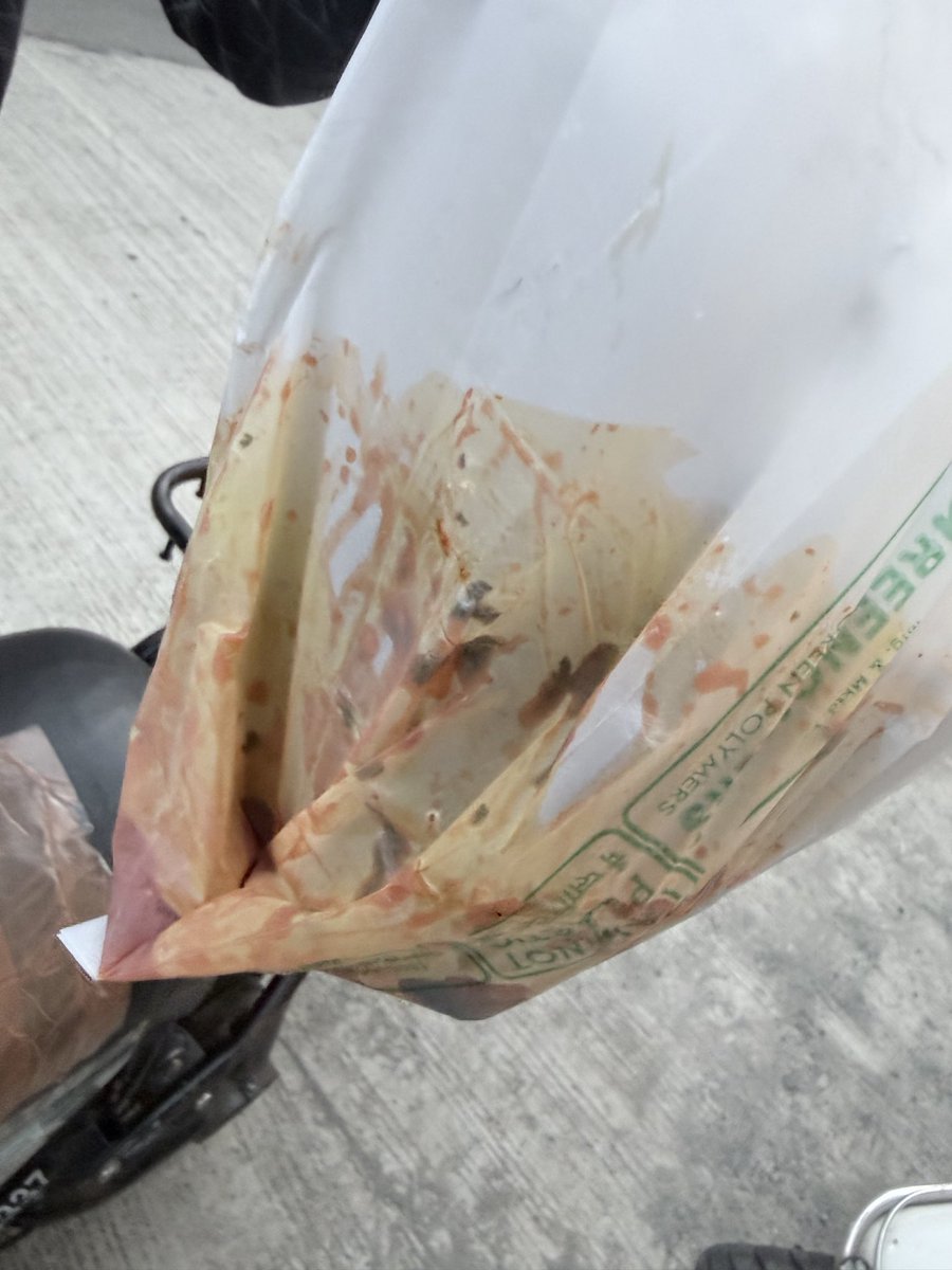 _ashishdoshi_'s tweet photo. @zomato @zomatocare @deepigoyal 
Thank you for the spoilt food &amp; i am happy not to accept but please return me my 1 hr time and my expectations of having food happily but got ruined by your delivery partner or restaurant i dont care. I want 5x of the order value as a compensation https://t.co/N28besYoCE