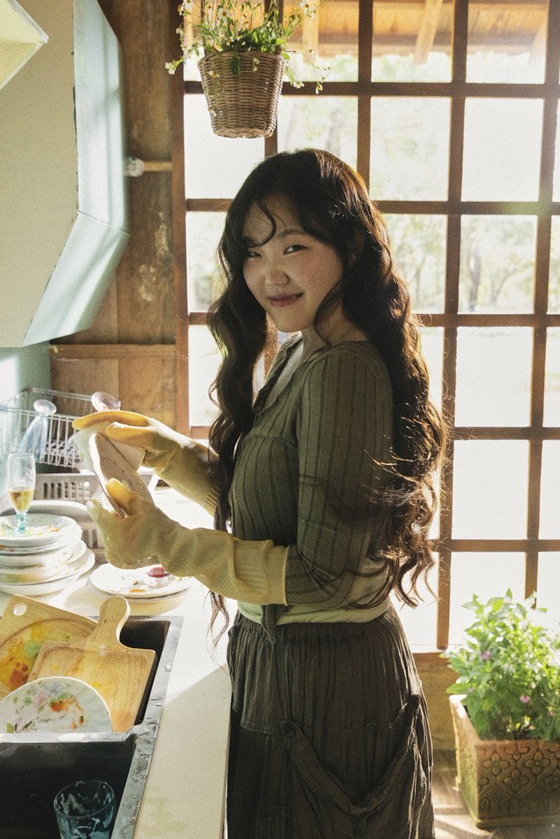 내가 정의하는
‘살림’이라는 단어의 의미가 (내게) 특별한데…
지금 이수현 ‘살림’ 짤이 떴잖냐…
ㅠㅠㅠㅠㅠㅜㅜㅠㅠㅠㅠㅠㅜㅠㅠㅠ
이수현이 나를 살리심