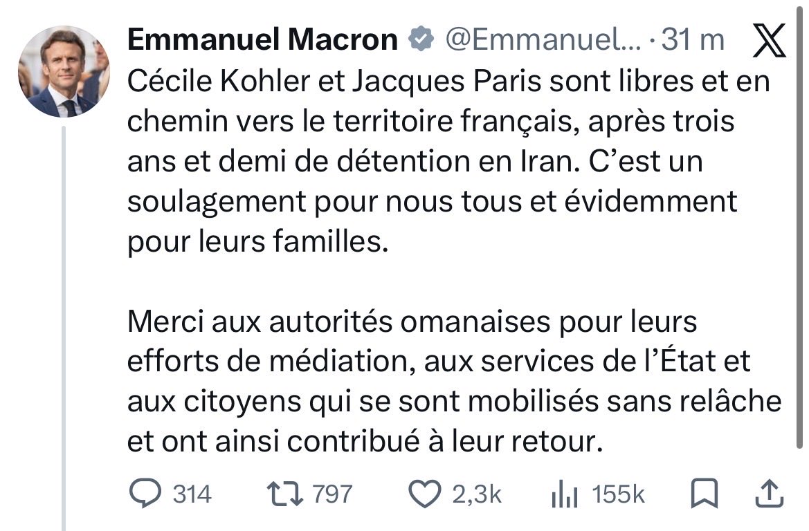 Debunker des Etoiles tweet media