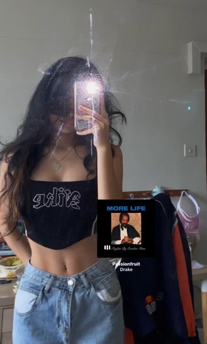 sg midriffs tweet media