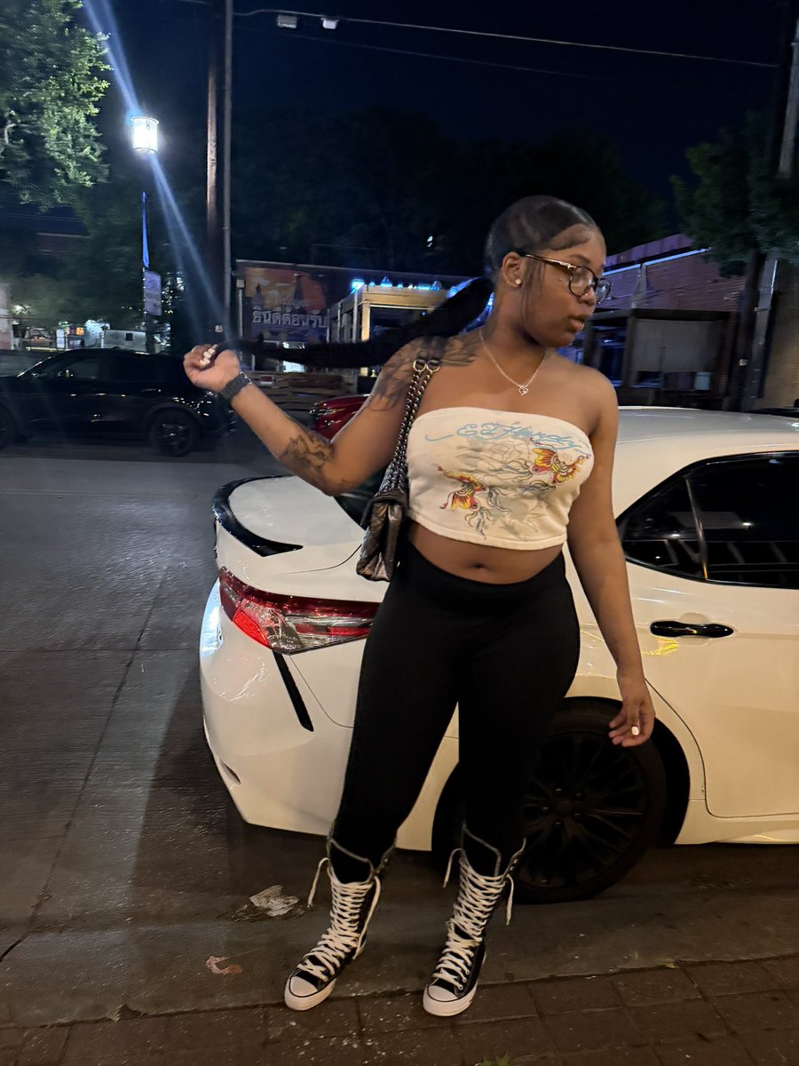 therealmsalysee's tweet image. Stallion👅👅👅 #repost