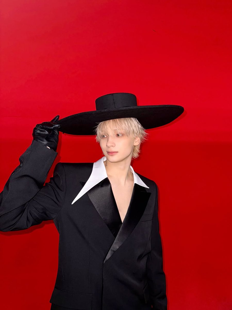 Maryam 𖣂 tweet media