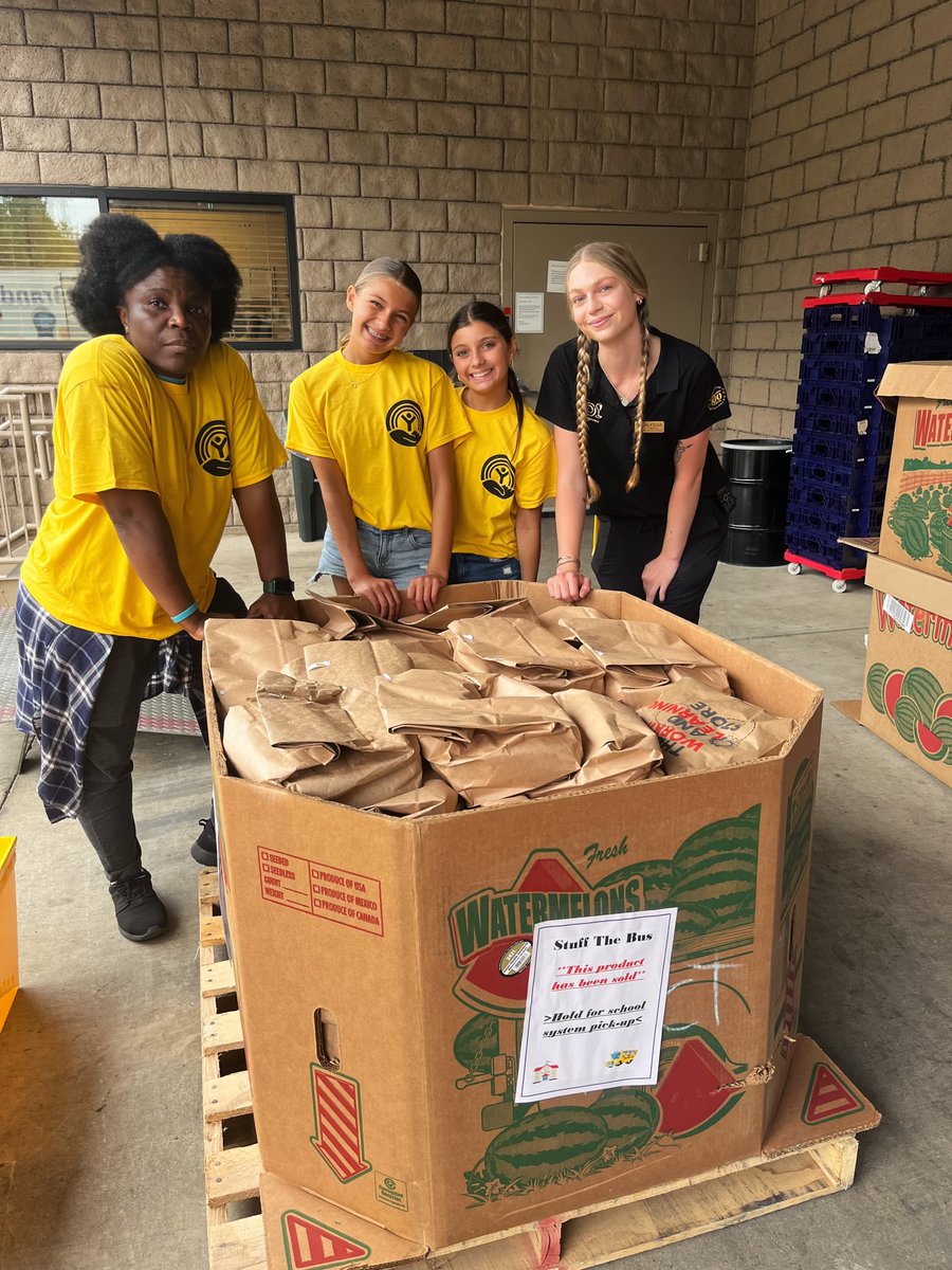 UnitedWayFred's tweet photo. We’re proud to celebrate Wegmans as recipient of the United Way Leading Corporate Partner Award! 🎉

Locally, Wegmans supports Stuff the Bus thru school supply collections, provides volunteer meals, &amp; champions our work thru their annual workplace campaign. Thank you, Wegmans! https://t.co/rJMInLQORi