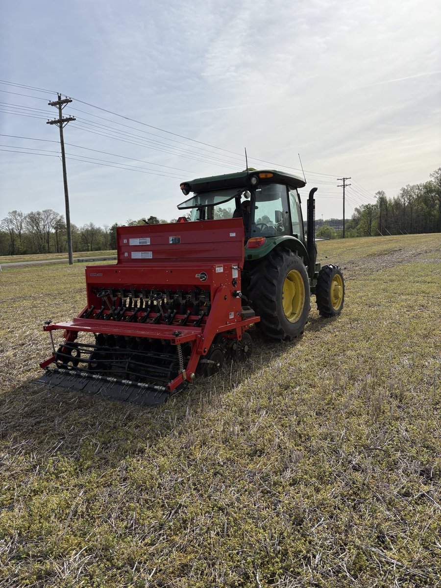 VT_EVAREC's tweet photo. Planting soybean plots at the location for the 2026 VA AG EXPO! https://t.co/HWl2MfkLIB