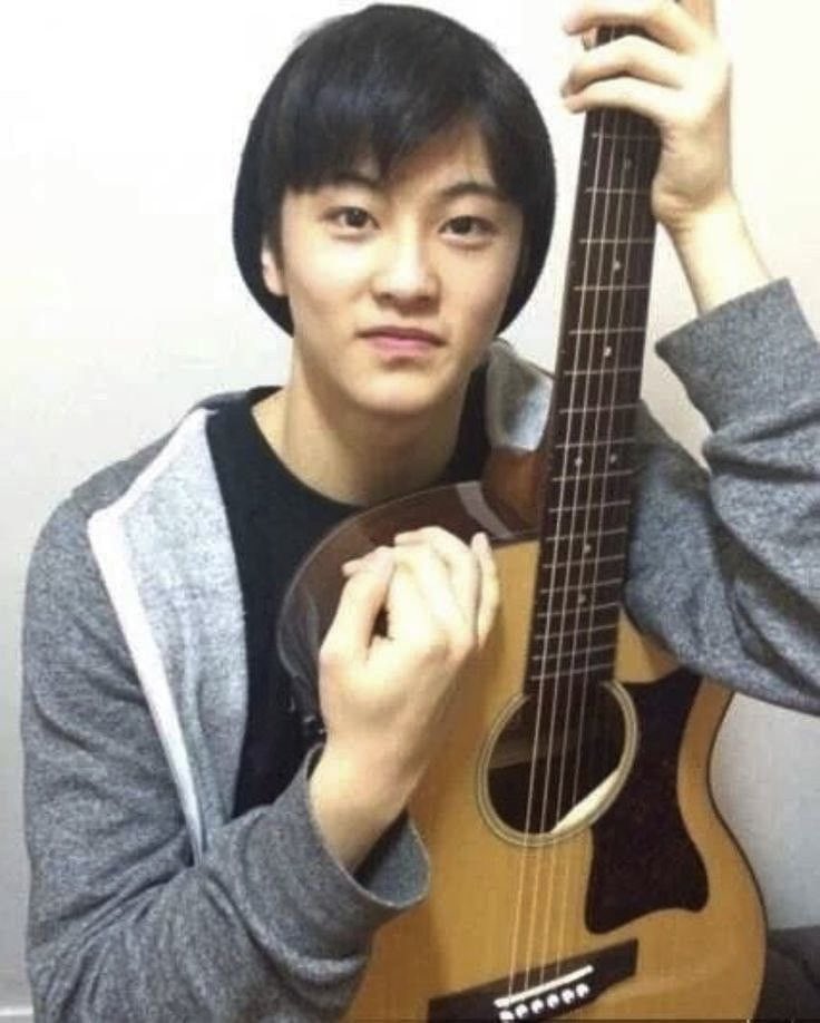 risa ᯓ ✈︎ 1st 🫑 tweet media