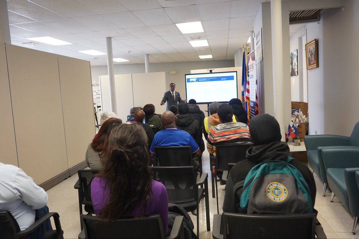 nb4hs's tweet photo. NB4HS workshop on Rhode Island state jobs was a success! Participants learned how to navigate the career site and apply effectively.

Thanks to Joseph Jean Philippe &amp; Darleen Reyes (DEDI).

Atelye NB4HS la te yon siksè! Mèsi ak Joseph Jean Philippe &amp; Darleen Reyes (DEDI).

#NB4HS https://t.co/v4AjSyFh0p