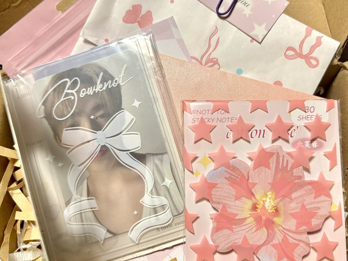 sel ⋆⭒˚.⋆ tweet media