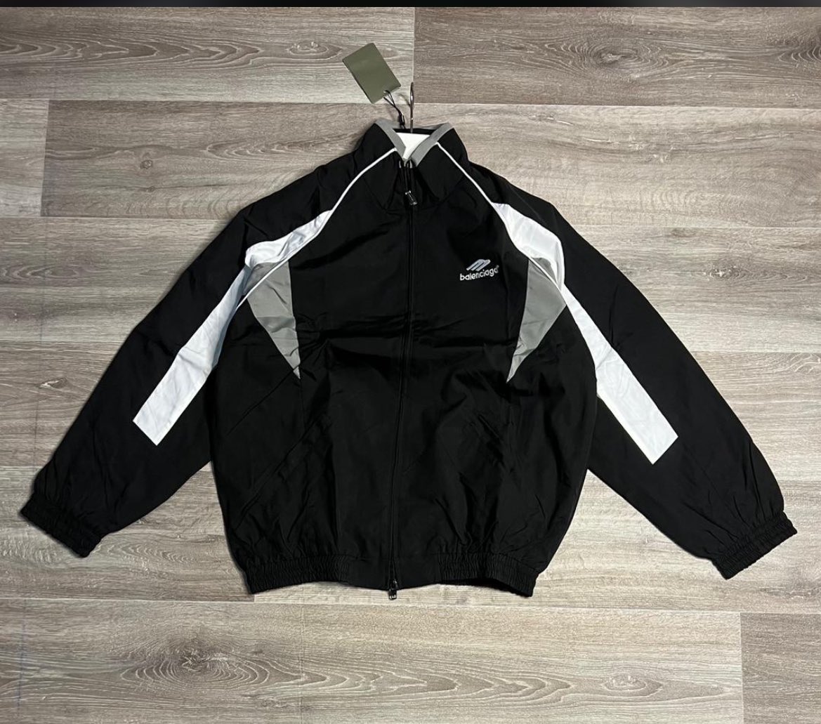 LiltApparel tweet media
