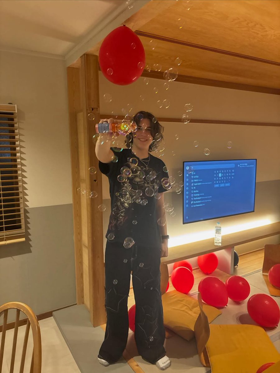 mapicc updates tweet media