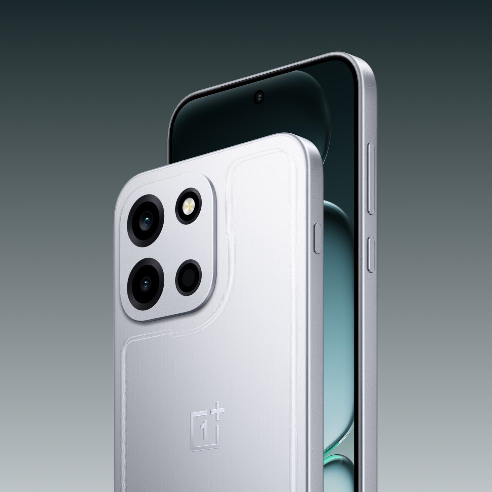 ishanagarwal24's tweet image. OnePlus Nord 6 launched in 🇮🇳 India!

Here are the prices 💰
8/256GB: ₹38,999
12/256GB: ₹41,999

Offers ✨
₹3K instant discount

Sales start on April 9th. Thoughts on the Indian pricing? 🤔