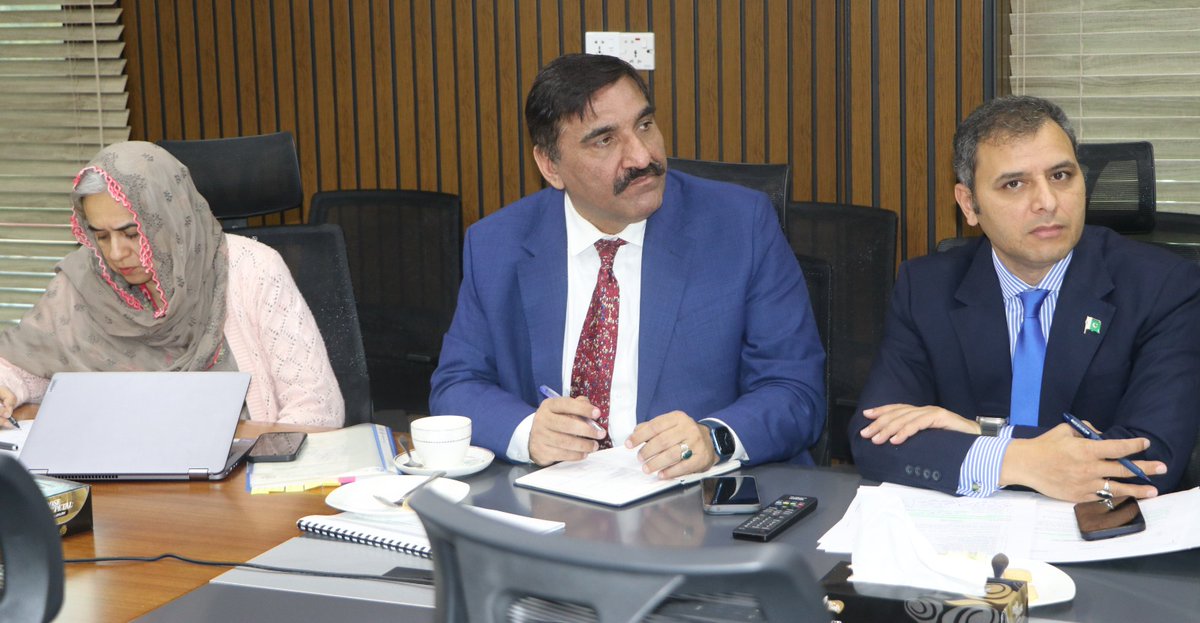 HEC Pakistan tweet media