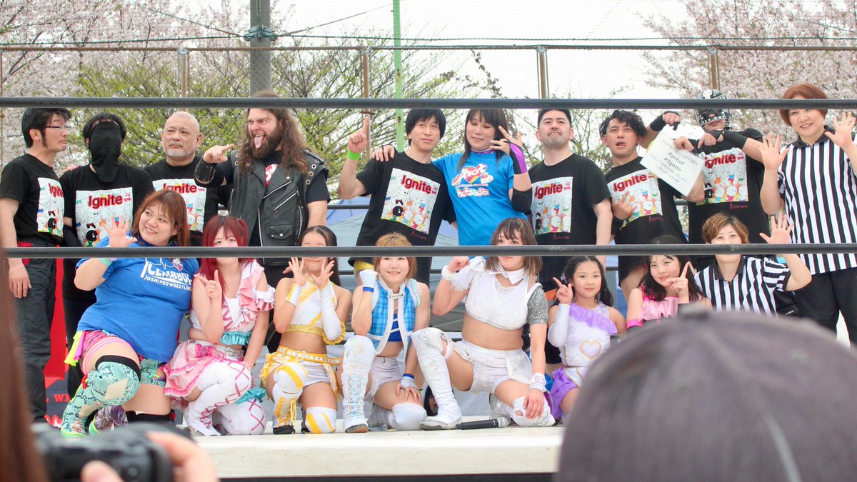 K❤️🔥4.26hotシュシュ北沢🩵🤍❤️ tweet media