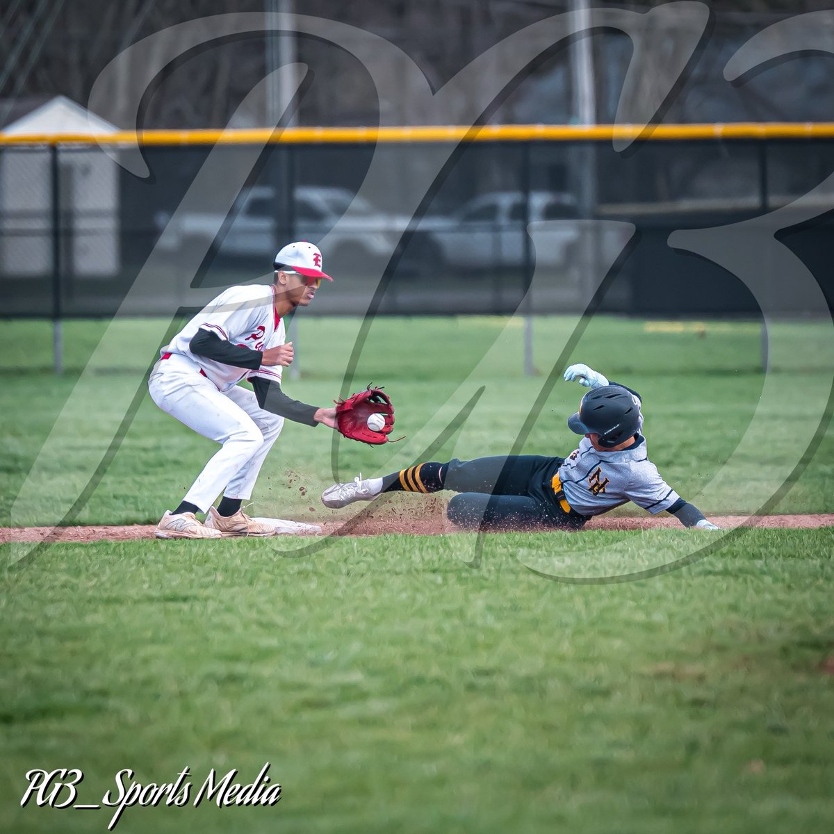 pg3_sportsmedia's tweet photo. North Ridgeville stormed Elyria and claimed victory after a 13-3 domination
@baseballnrhs
#highschoolbaseball #sportsphotography #baseball #dingers #batterup
Full Album Link below
https://t.co/nzaiqXcI9z https://t.co/HeKTj35Doi
