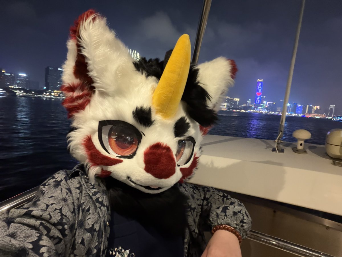 Aaron-Little sea tweet media