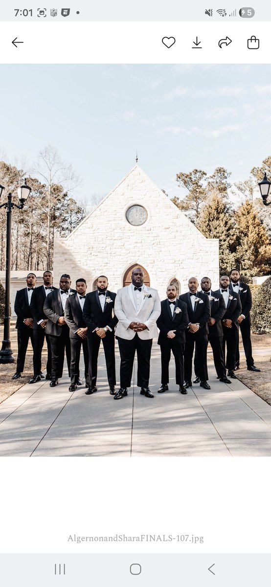 アクション・ジャクソン tweet media