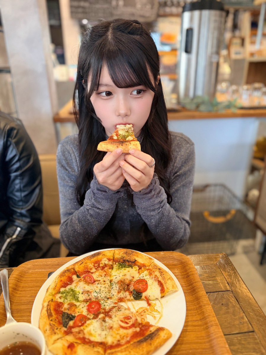 川上莉愛 tweet media