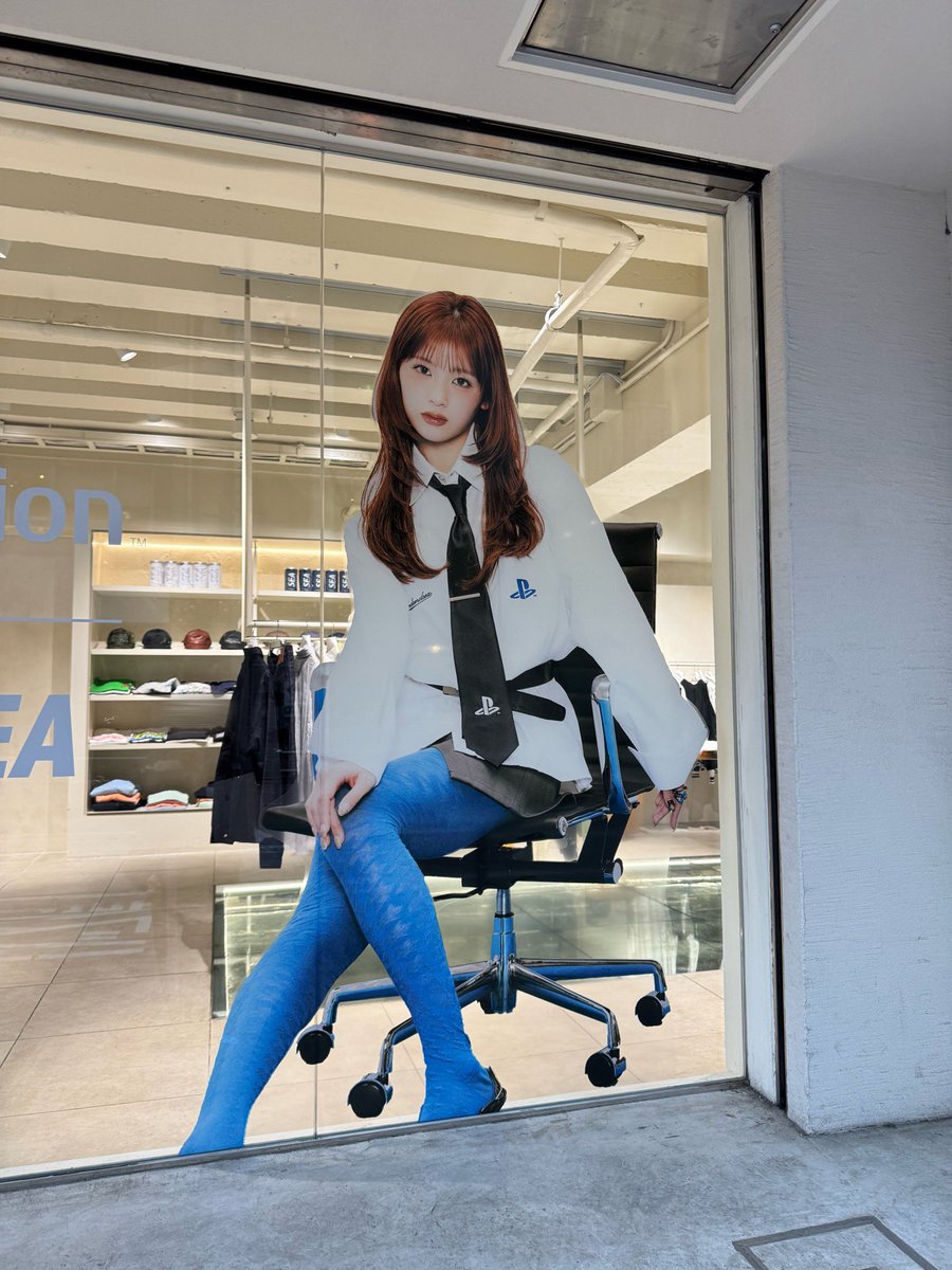 rancham87's tweet photo. 蘭ちゃんが大きく飾られていて嬉しかった☺️🩷

 #windandsea #石井蘭 https://t.co/A8p4qGm4En